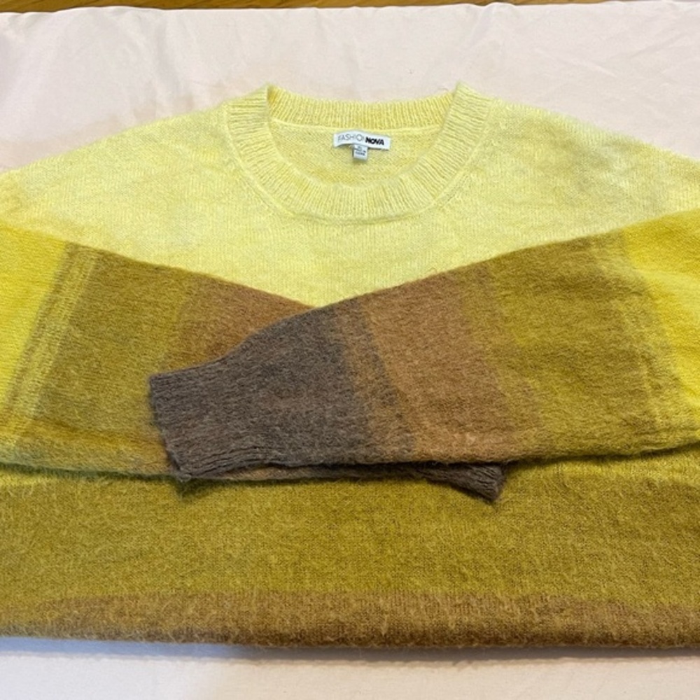 Fashion Nova Yellow and Brown Crew Neck Sweater